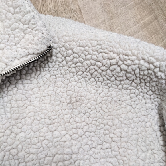 American Eagle Outfitters White Sherpa Half Zip Sweater - Picture 8 of 13